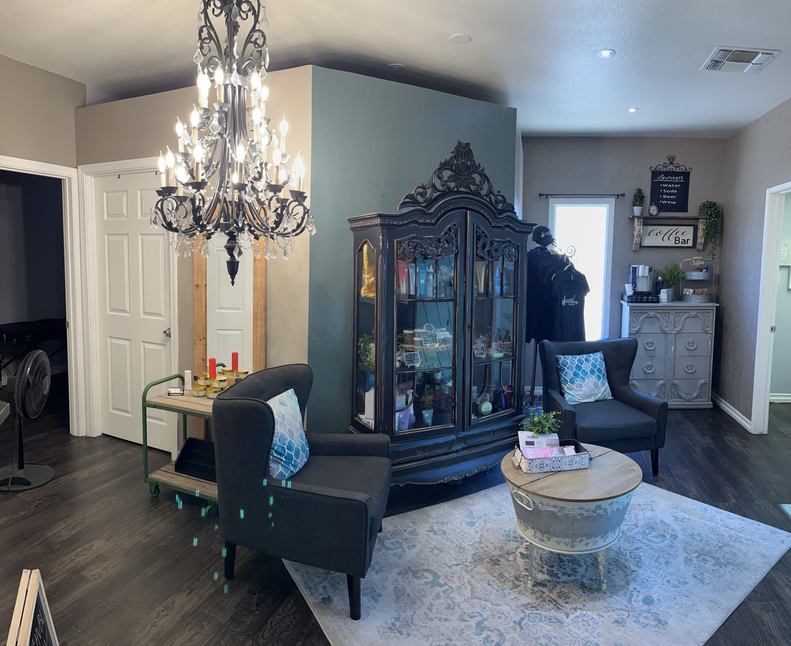 Find Best Lash Bar Salons Near Me In Red Mountain, CA Vagaro